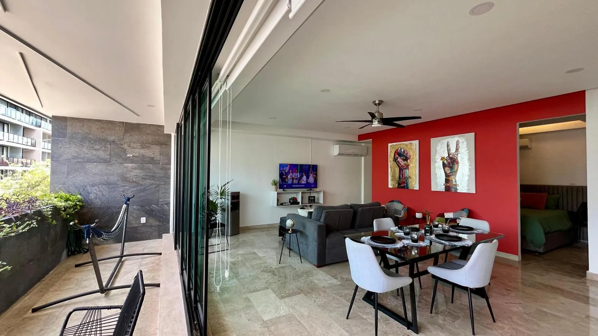 Feel At Home Just A Few Meters From The Sea! Playa del Carmen Mexico